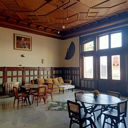 Hotel Niagara Lawang Exterior foto